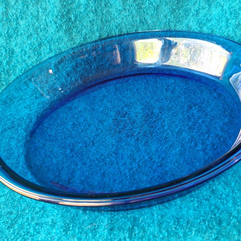 Anchor Hocking Cobalt Blue 10" Pie Plate